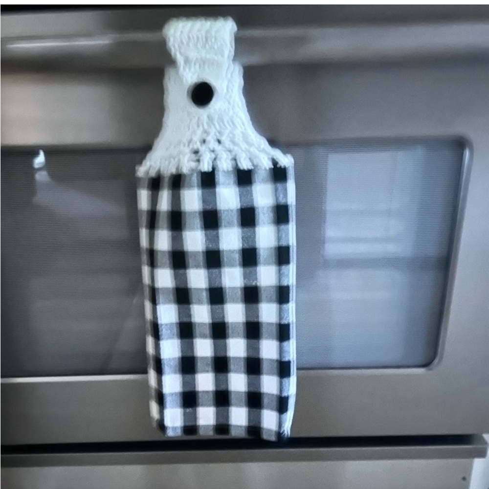 Hand Crafted Black Checkered Buffalo Plaid Hanging Kitchen Hand Towel - Picture 6 of 7